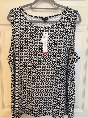 Talbots Black and White Geometric Sleeveless Shell Top